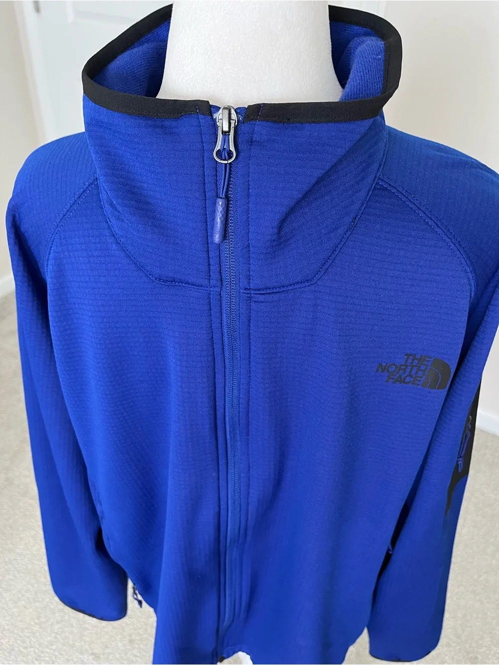 NWOT The North Face Men's Cobalt Blue Lightweight Waffle Knit Jacket Size XL